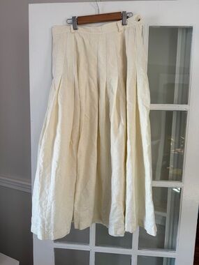 Vintage Outback Red Cream/butter yellow Pleated Midi Skirt